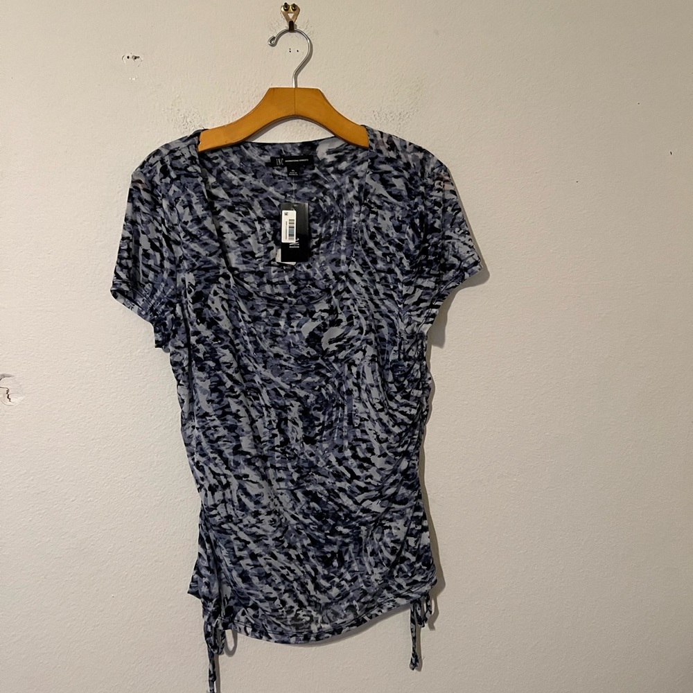 NWT INC T-Shirt Size XL
